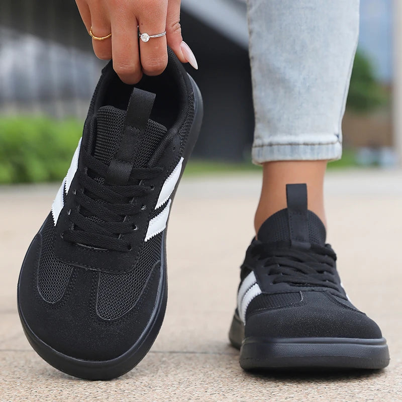 Lightweight Comfortable Sneakers for Women Fashion Striped Lace Up Sports Shoes Woman Casual Breathable Green Sneakers Plus Size