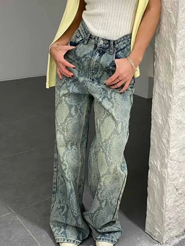BKQU American Retro Snake Pattern Washed Jeans Y2K Loose High Waist Trousers Fashion Harajuku Street Wide Leg Denim Pants 2025