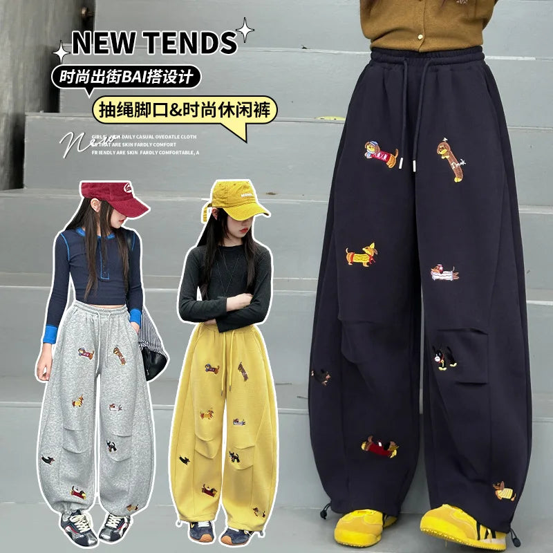 Girls' sweatpants Spring  Autumn 2026 New Children Dachshund embroidered curved knife pants Stylish girls casual sportspants