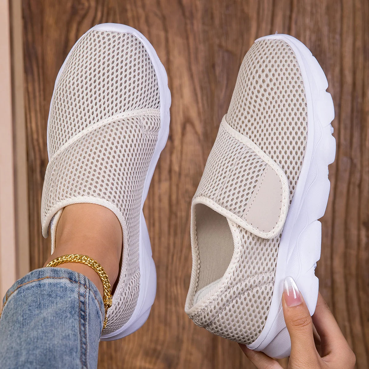 Orthopedics Wide Feet Swollen Shoes Thumb Eversion Adjusting Soft Comfortable Wide Fit Shoes for Women Walking Men Shoes Sneaker