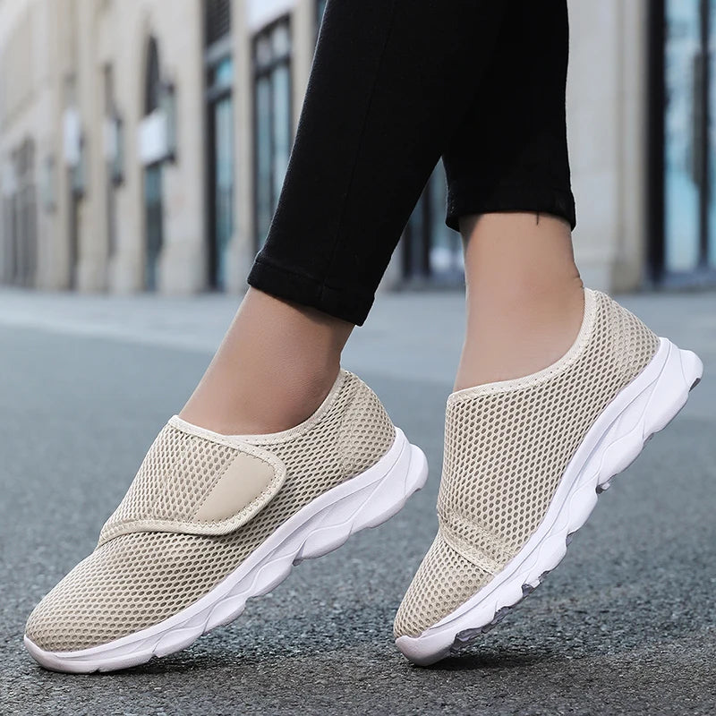 Orthopedics Wide Feet Swollen Shoes Thumb Eversion Adjusting Soft Comfortable Wide Fit Shoes for Women Walking Men Shoes Sneaker