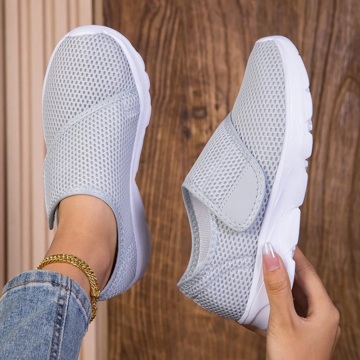 Orthopedics Wide Feet Swollen Shoes Thumb Eversion Adjusting Soft Comfortable Wide Fit Shoes for Women Walking Men Shoes Sneaker