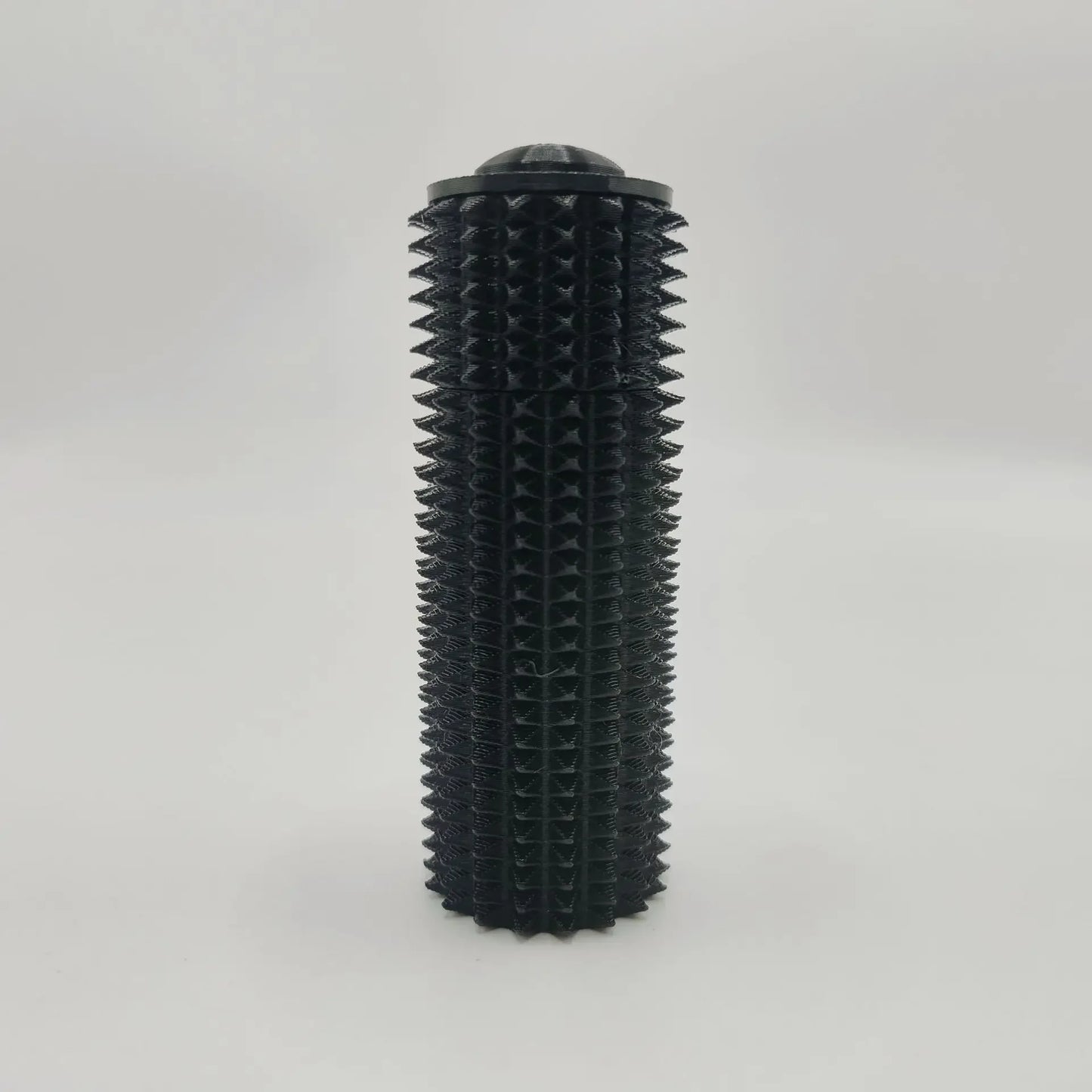 Sensory Roller Fidget Toy Clicker Tactile Spikes for Anxiety Stress Relief Pain Stimming Autism Over Stimulation with Lanyard