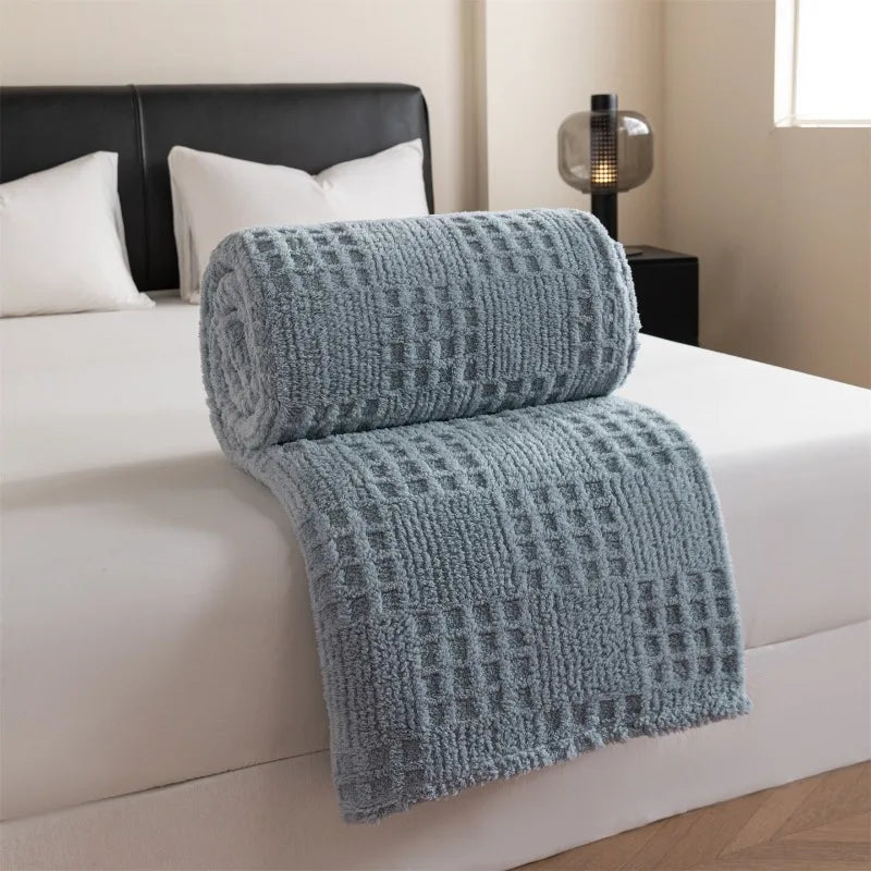 Solid color taffle waffle jacquard blanket multi-functional comfortable cotton velvet blanket nap blanket