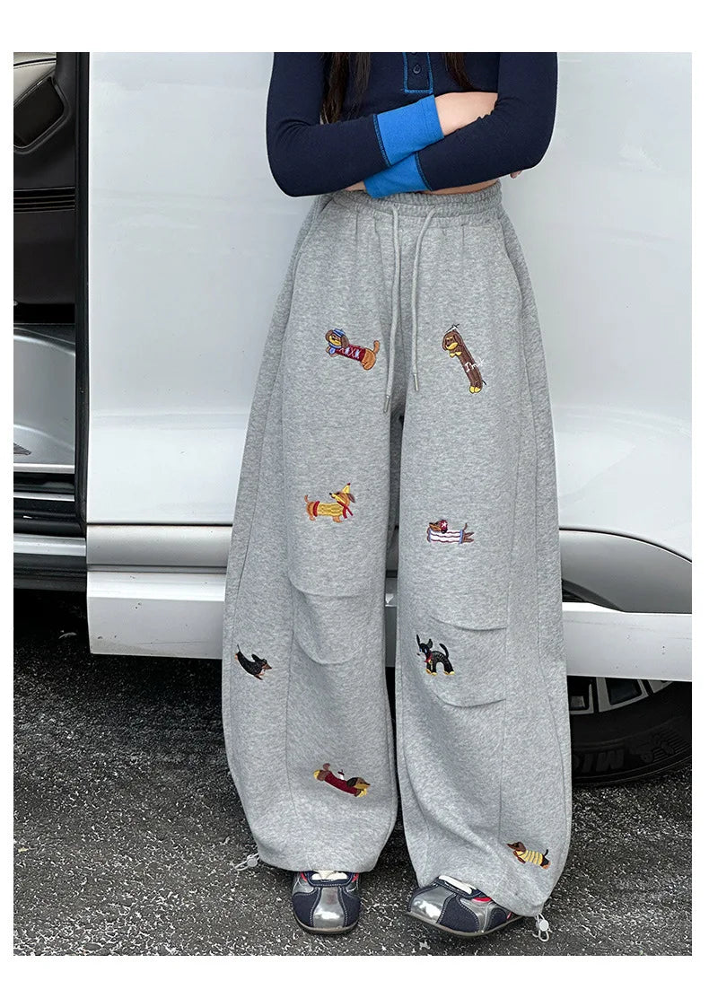 Girls' sweatpants Spring  Autumn 2026 New Children Dachshund embroidered curved knife pants Stylish girls casual sportspants