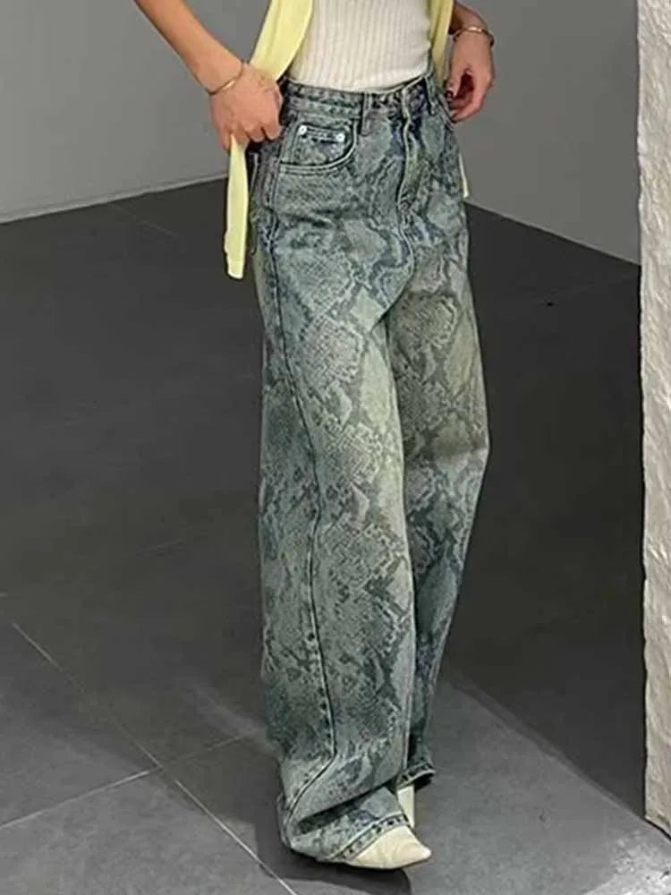 BKQU American Retro Snake Pattern Washed Jeans Y2K Loose High Waist Trousers Fashion Harajuku Street Wide Leg Denim Pants 2025