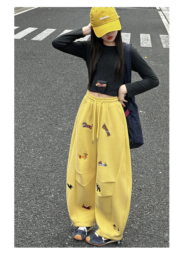 Girls' sweatpants Spring  Autumn 2026 New Children Dachshund embroidered curved knife pants Stylish girls casual sportspants