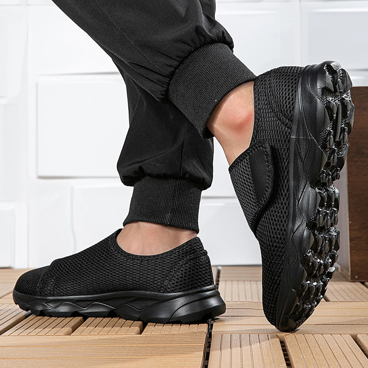 Orthopedics Wide Feet Swollen Shoes Thumb Eversion Adjusting Soft Comfortable Wide Fit Shoes for Women Walking Men Shoes Sneaker