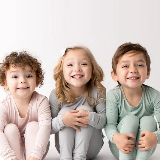 2026 Bamboo Fiber Toddler Kids Pajamas Clothes Solid Hight Elasticity Breathable Sleepwear Set For 9M-7T Boy Girl Loungewear