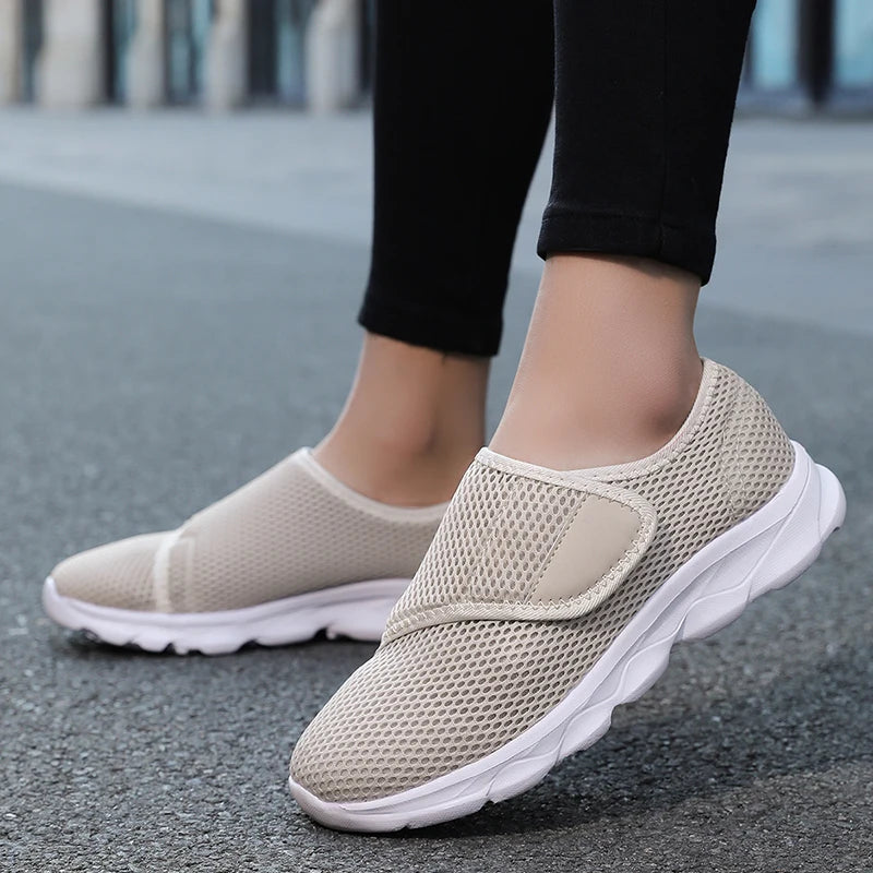 Orthopedics Wide Feet Swollen Shoes Thumb Eversion Adjusting Soft Comfortable Wide Fit Shoes for Women Walking Men Shoes Sneaker